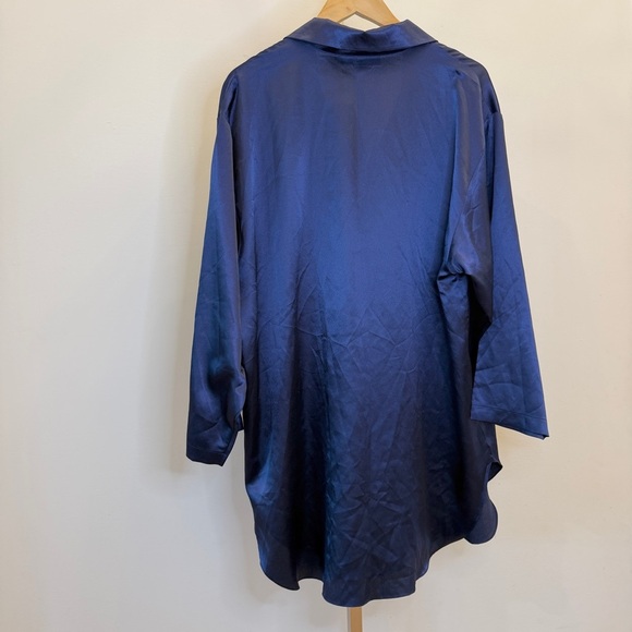 Vintage!! Christian Dior Women's Blue Nightgown L Silky Embroidered Button Front - Picture 8 of 10